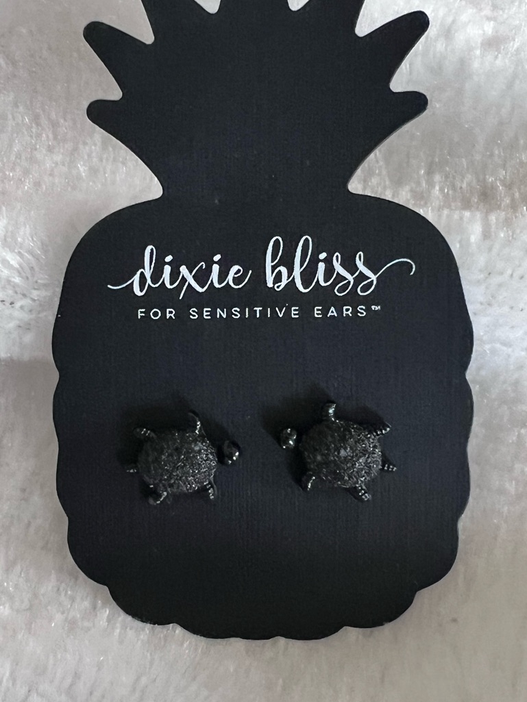 Black Turtle Earrings, Brand New